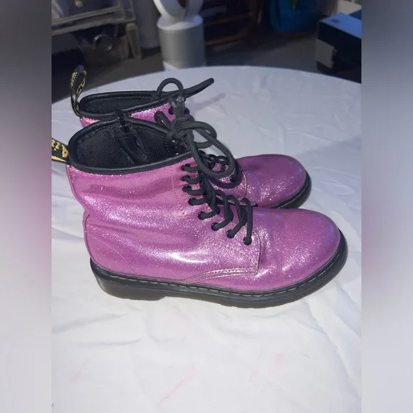 Doc Marten 1460 Pink Metallic boot size 5 - Picture 2 of 5